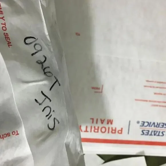 Inis Crafts Women's 100% Merino Wool Grey Cable Knit Cardigan Size M - Picture 4 of 4